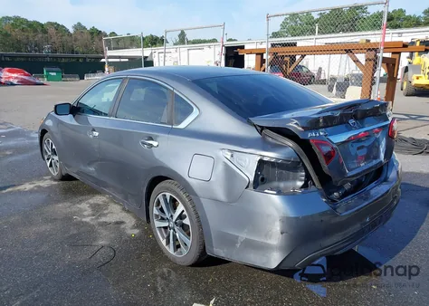 2017 Nissan Altima 2.5 Sr из США, поврежденный, VIN 1N4AL3AP8HC487263